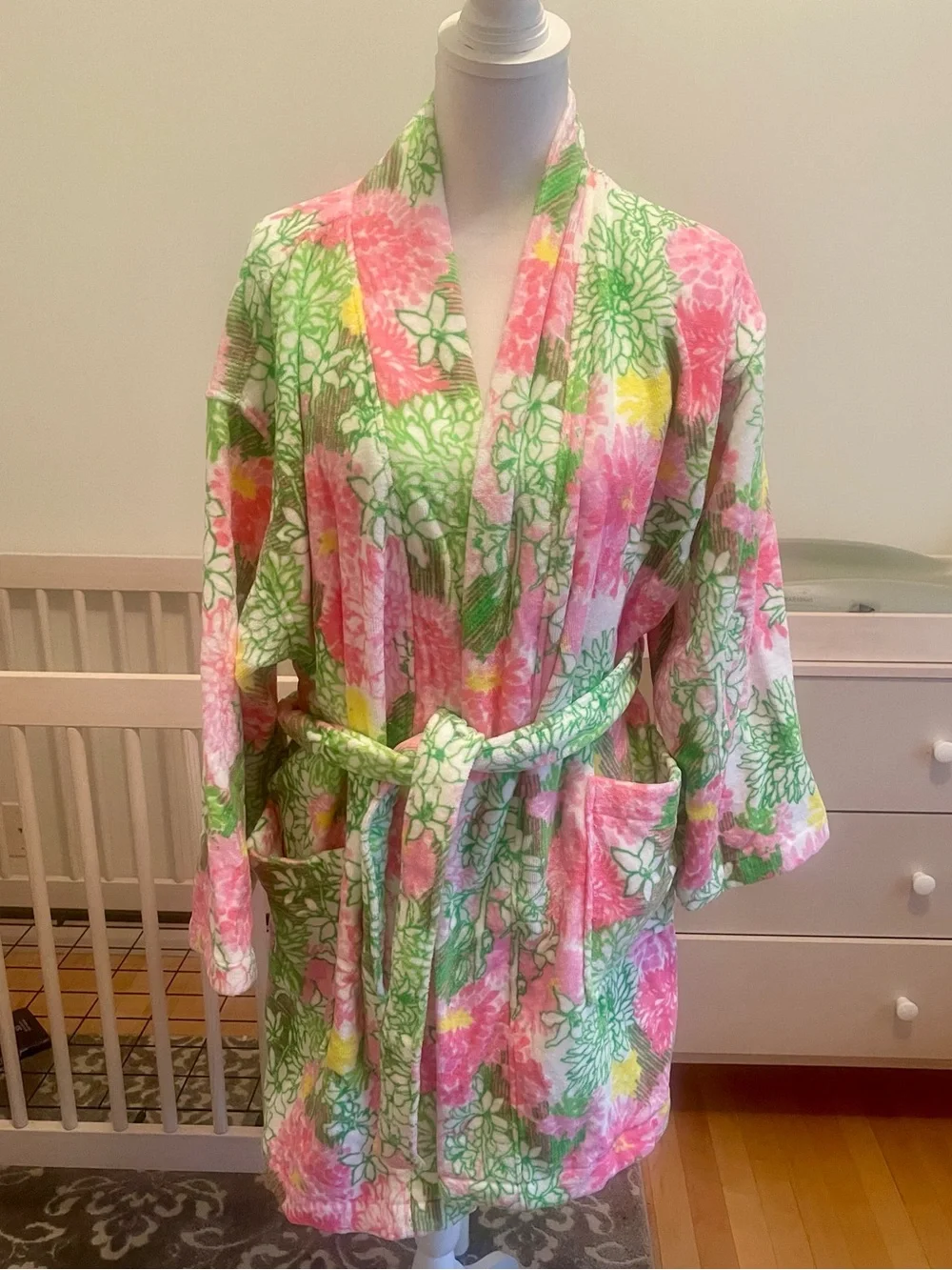 Lilly Pulitzer Terry Luxe Robe - Picture 3 of 6